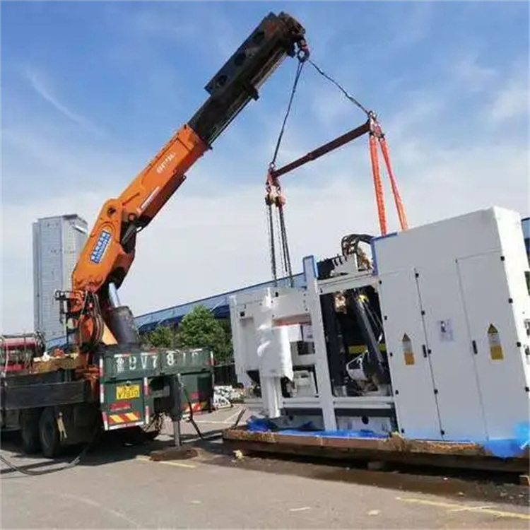 黑水附近小吊车联系方式|8-16吨|本地及时服务